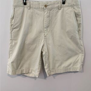 Roundtree & Yorke Men's Cream Flat Front Shorts